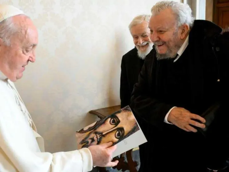 Neocatecumenali, Francesco ha ricevuto Kiko Argüello