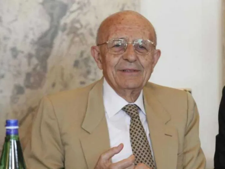 Cassese: «L’autonomia è parte della storia italiana»