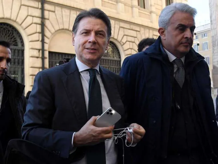 La moda nuova del «Giurì» per una politica che non sa più confrontarsi