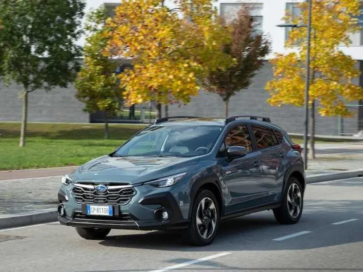 Subaru Crosstrek, la crossover ibrida per asfalto e fuoristrada