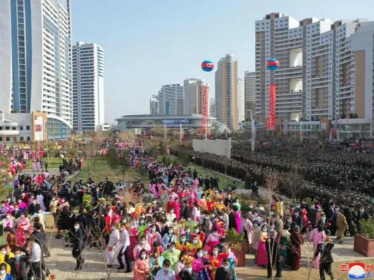 La Corea del Nord vista dall’interno, città più ricche e regime meno coeso