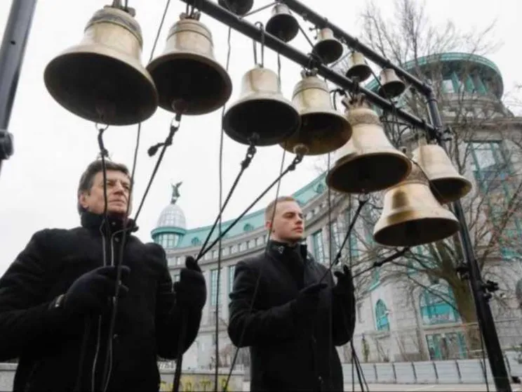 Dieci anni dopo la «rivolta» di Maidan, l’ombra russa incombe ancora su Kiev