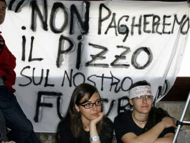In Sicilia a denunciare il racket per la prima volta sono stati gli operai
