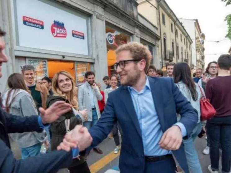 Possamai: «Spendersi per il bene comune vale, parola di sindaco»