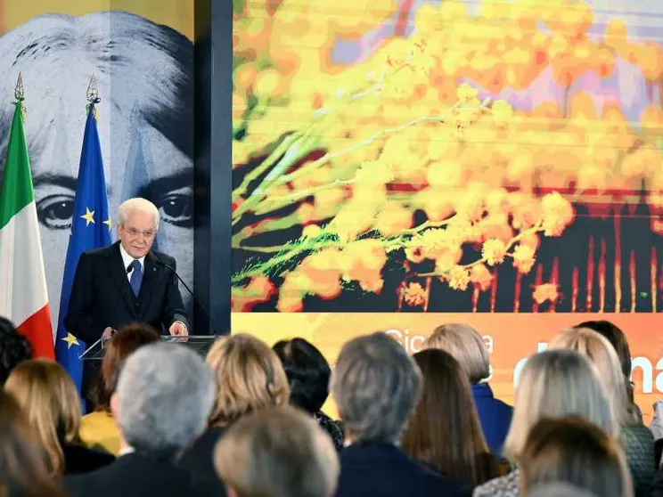 Mattarella e la “rivoluzione silenziosa” della libertà femminile