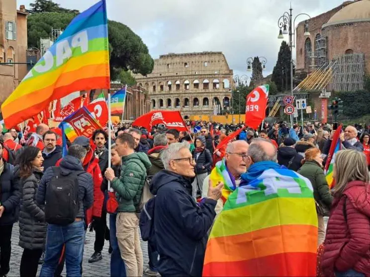 Il grido dei 30 mila: fermare il massacro, liberare gli ostaggi