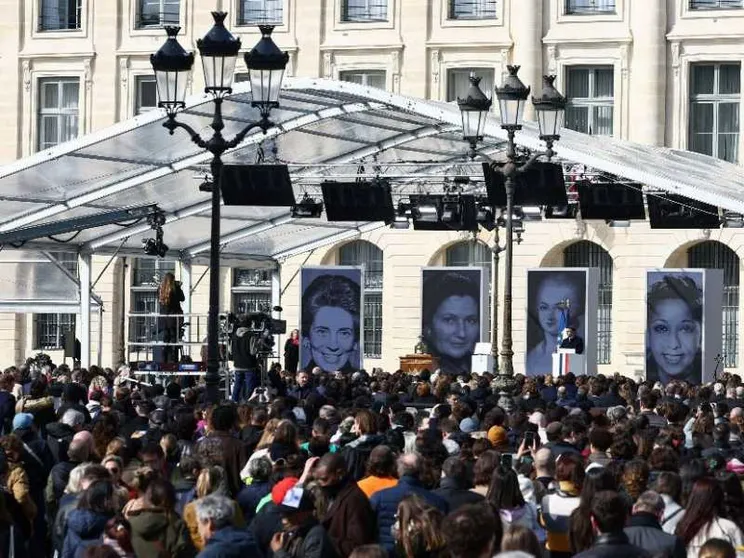 La vita, il diritto, la “libertà di abortire”: la contro-rivoluzione francese
