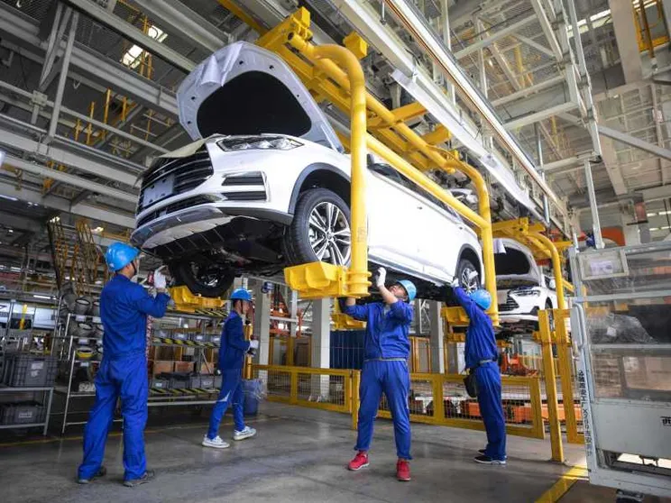 I grandi marchi dell'auto divisi sulla stretta europea all'import cinese