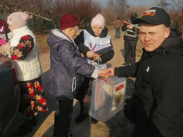 Ucraina, nelle zone occupate il trionfo di Putin è totale