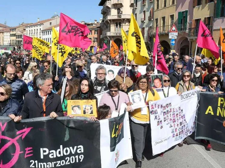 Chi sono le 12 nuove vittime innocenti di cui Libera leggerà i nomi oggi