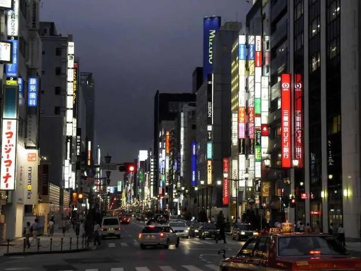 Addio pacifismo, ora Tokyo si lancia nel mercato delle armi