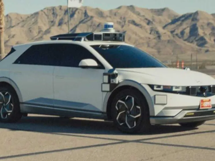 Il robotaxi di Hyundai promosso all'esame della patente