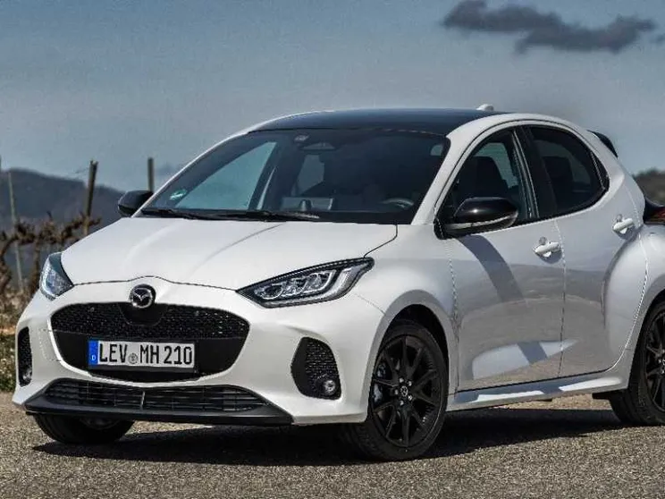 Mazda 2, la piccola intelligente è quasi astemia