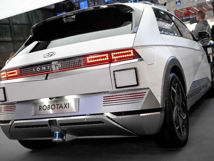 L’automobile a guida automoma ha preso la patente