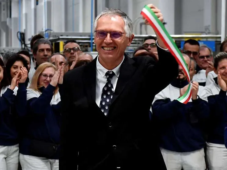 Stellantis investe a Mirafiori ma avverte: "Rischio vittime se arrivano i cinesi"