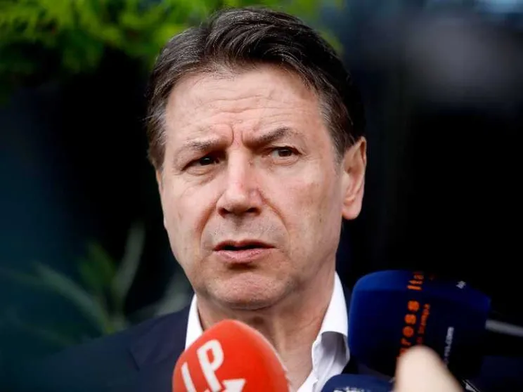 Conte: il M5s esce dalla giunta regionale pugliese e dalla maggioranza