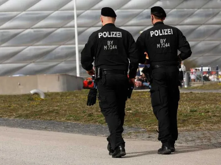Manette a 2 ragazze e un ragazzo legati all'Isis: volevano colpire cristiani