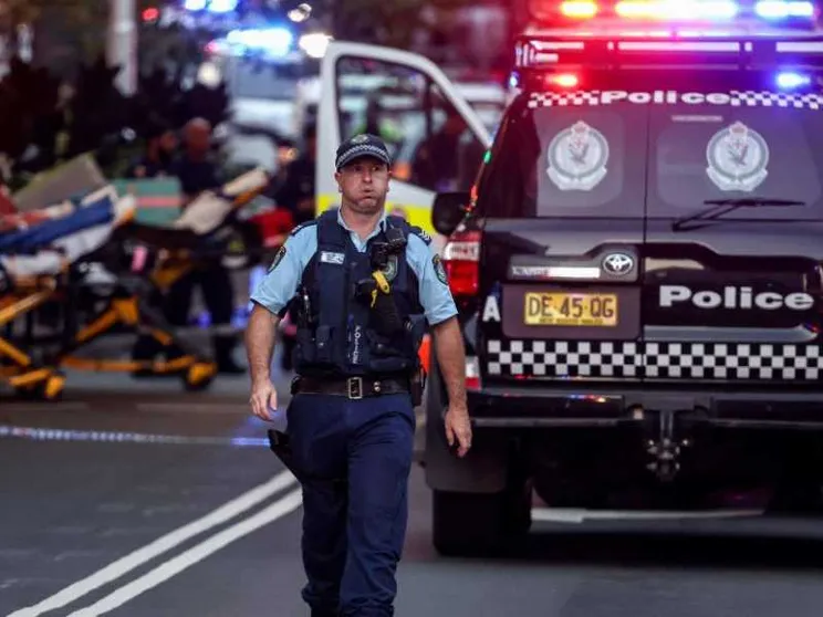 Sydney, coltellate al centro commerciale: 7 morti