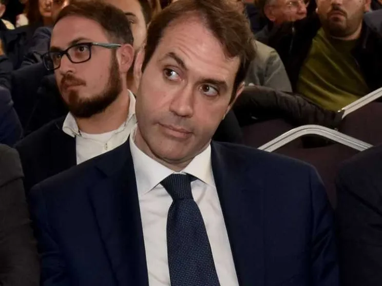 Bufera in Sicilia, sospeso il vicegovernatore Luca Sammartino