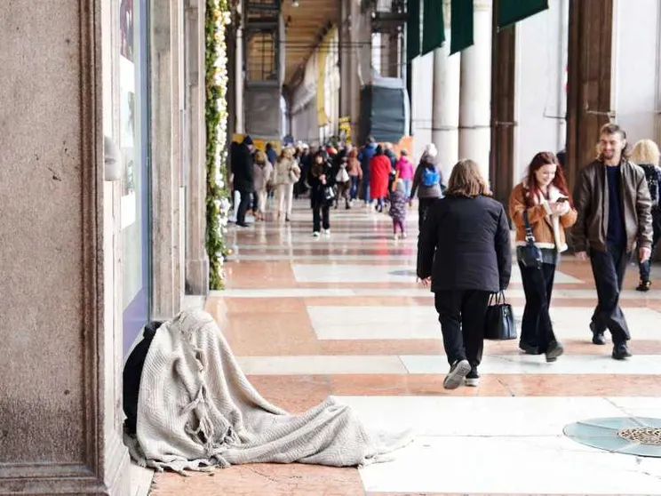 Migliora il benessere degli italiani, ma clima e sicurezza sono a rischio