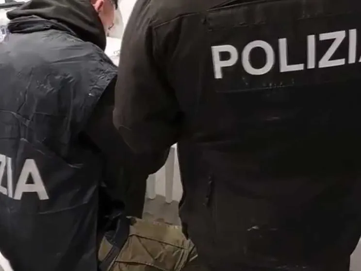 Sindaci e assessori in trincea, una minaccia ogni 28 ore