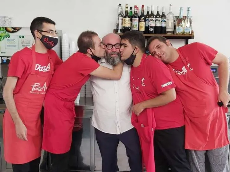 PizzAut all'Onu (e sui bus): l'inclusione è sempre più contagiosa
