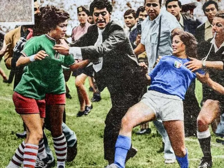 Elena Schiavo, la capitana delle prime calciatrici