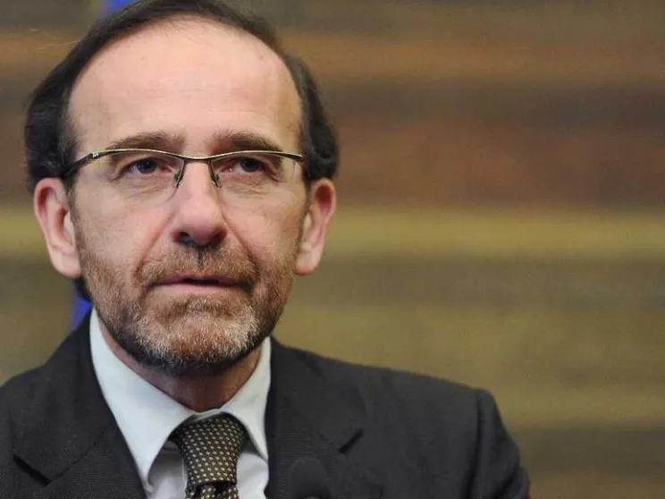 Nencini: «Un episodio terribile. La premier ha perso un'occasione»