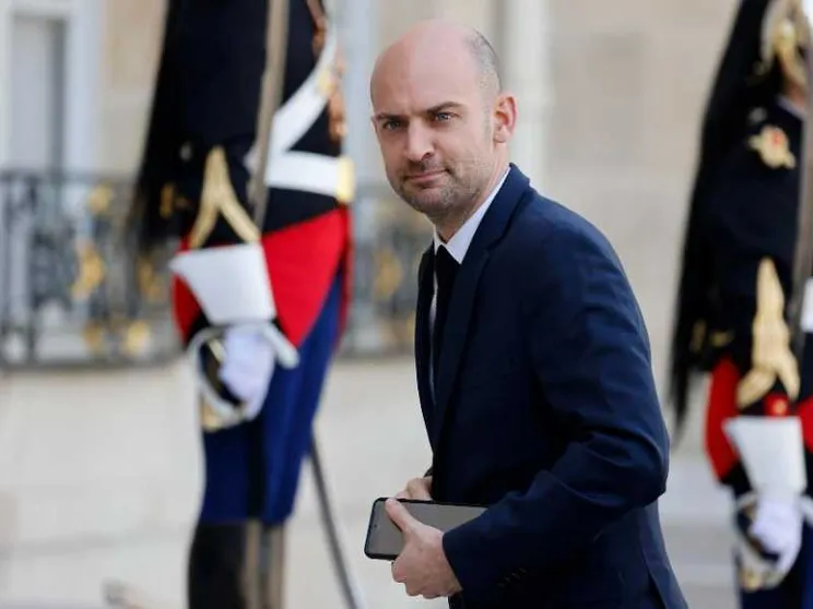 Parigi lancia il «dispositivo di lotta» per blindare le Europee