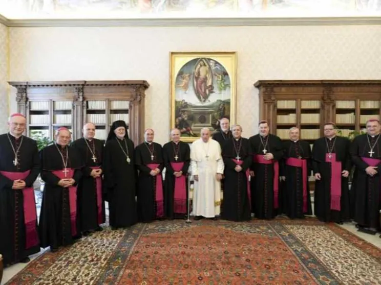 Morrone: il Papa incoraggia la Calabria sull’accoglienza e sulla pietà popolare