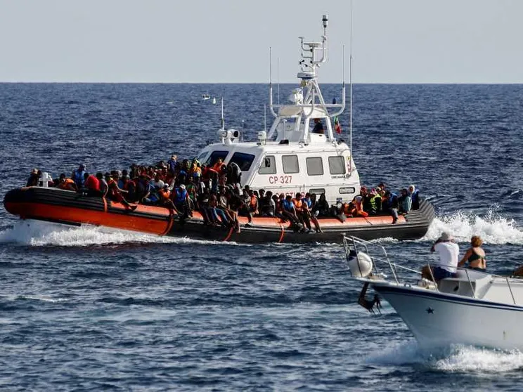 Maria, figlia di migranti, è la prima bimba nata sull'isola dopo 51 anni