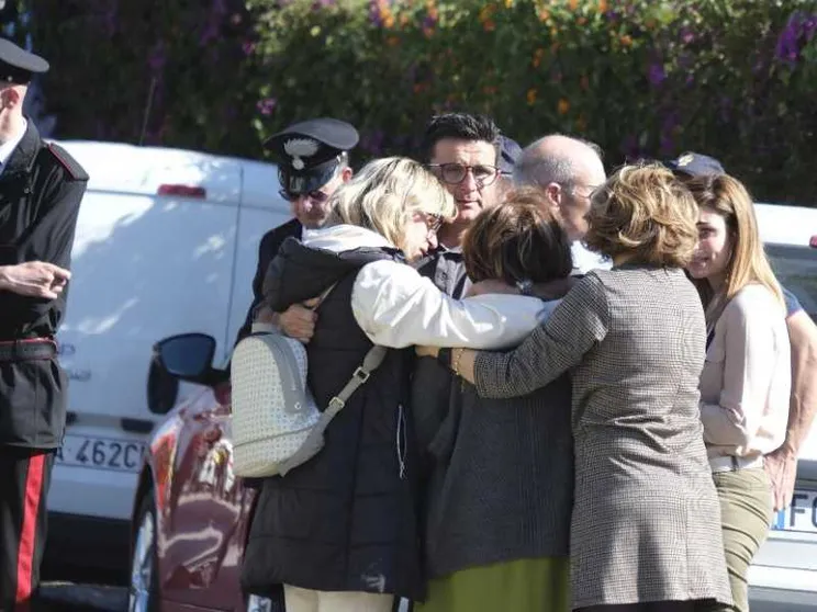 Strage sul lavoro: 5 operai morti per le esalazioni. «Erano senza mascherine»