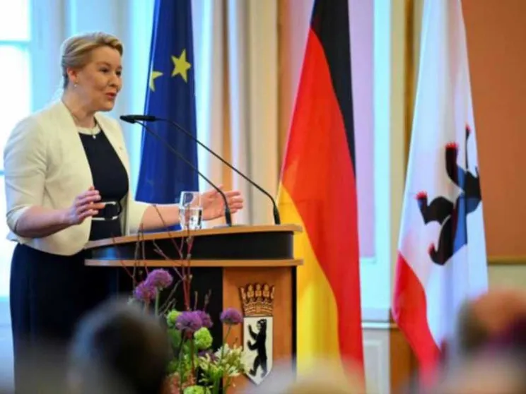 Agguato a Berlino, ferita l'ex sindaca