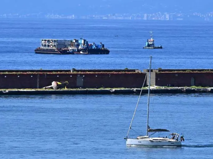L'inchiesta di Genova si allarga alla diga nel porto