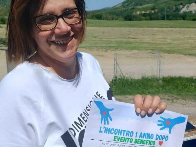 In pizzeria da Rita, dove si sono ritrovati gli ostaggi del fango
