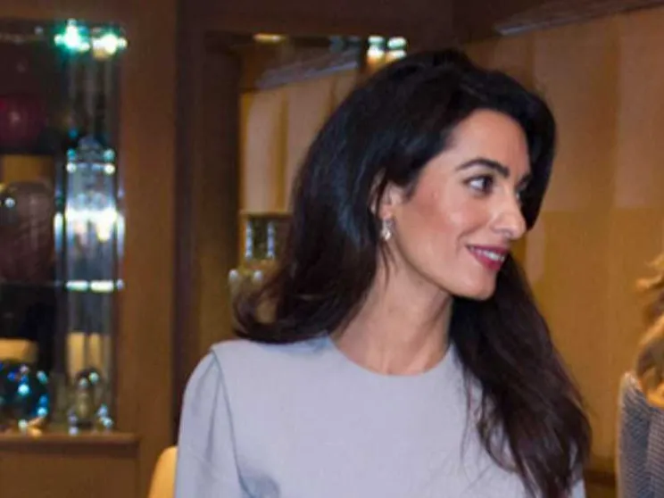 Chi sono gli esperti che accusano Hamas e Israele (c'è anche Amal Clooney)