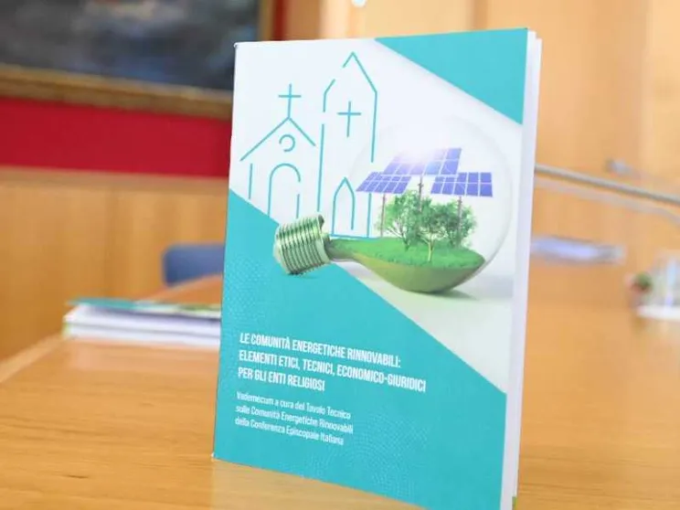Costruire una comunità energetica: le istruzioni nel Vademecum della Cei