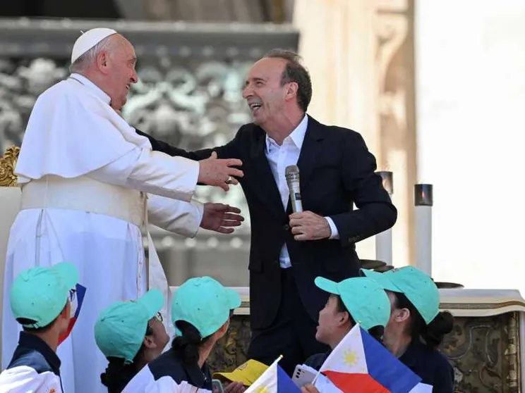 Benigni: «Le uniche cose sensate le ha dette Gesù nel Vangelo»