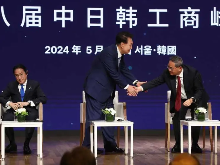Pechino, Tokyo e Seul unite: denuclearizzare la Penisola coreana