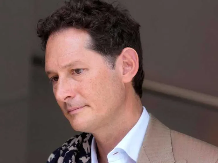 Elkann, messaggio al Governo: «Per Stellantis un futuro forte in Italia»