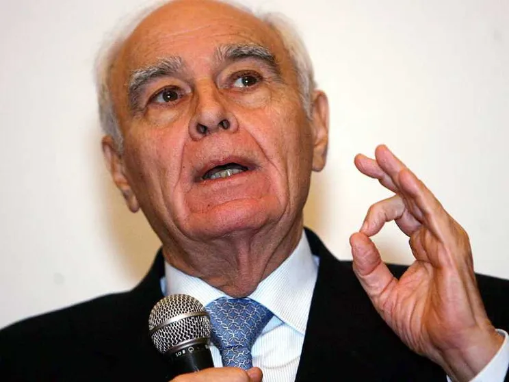 «Anche le sigarette elettroniche fanno male»