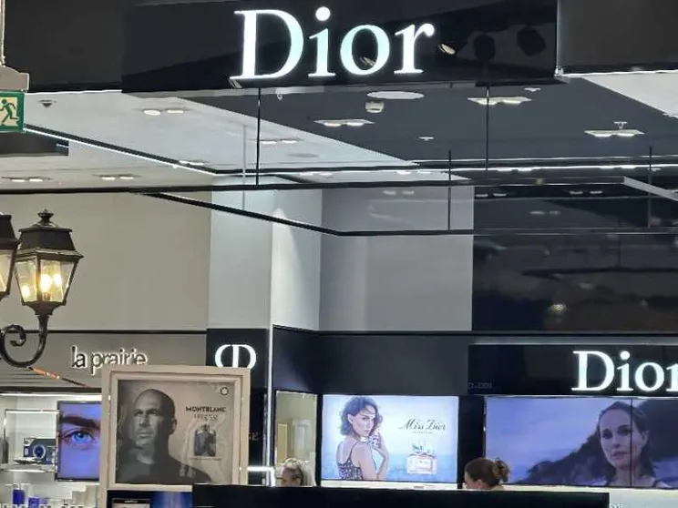 Borse di lusso da laboratori cinesi a pochi euro