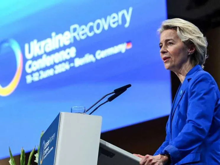 I Popolari vogliono tutto: tempi stretti per rieleggere Von der Leyen