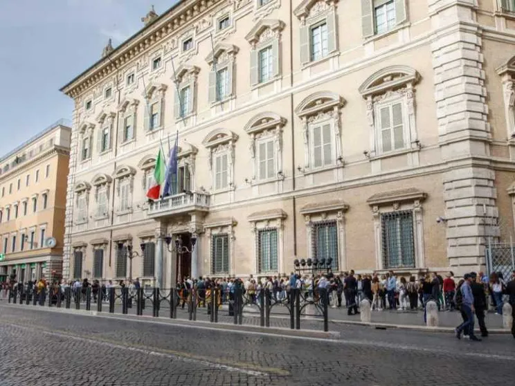 Utero in affitto, la Lega vuole il carcere fino a 10 anni