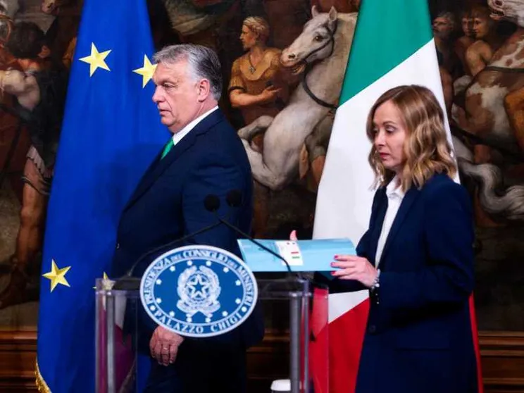Meloni-Orbán, distanza sulle nomine. L’ipotesi Fitto per la vicepresidenza Ue