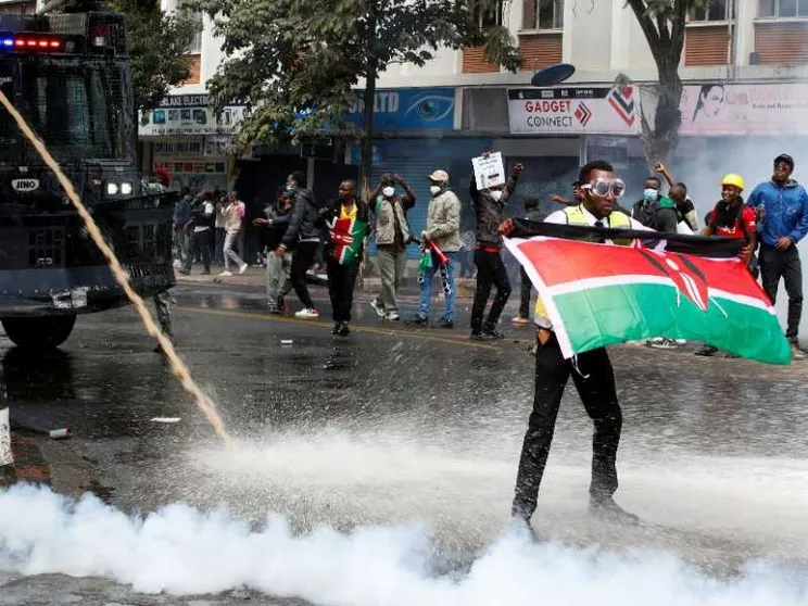 In Kenya l'assalto al Parlamento che votava la manovra ha provocato 5 morti