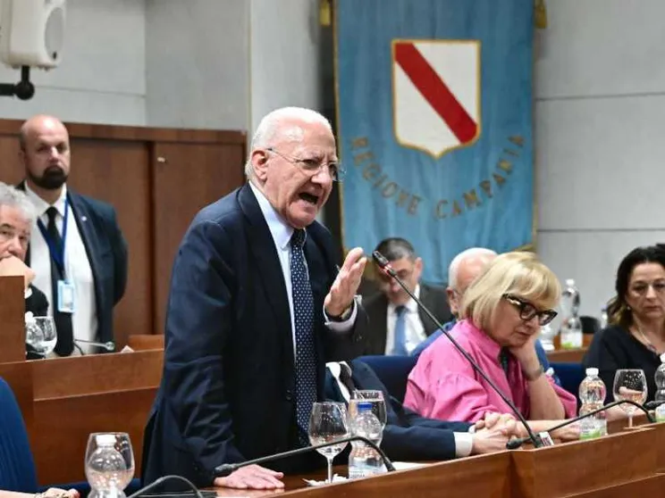 La Campania guida le Regioni contro: «No a questa autonomia differenziata»