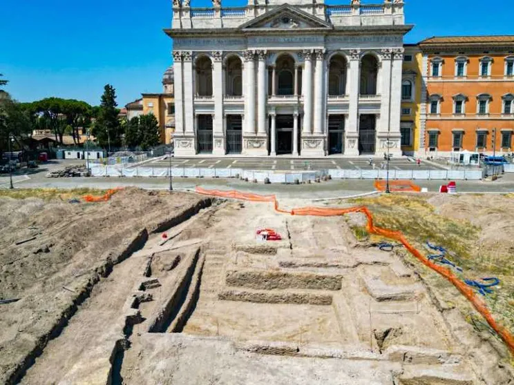 Roma, a S. Giovanni in Laterano emergono le mura medievali del Patriarchio