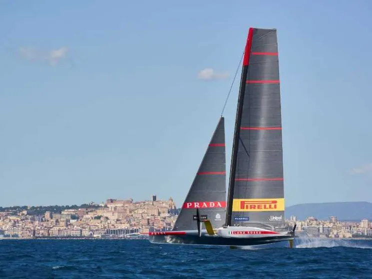 Riprovaci ancora Luna Rossa. All'America's Cup è caccia a New Zealand