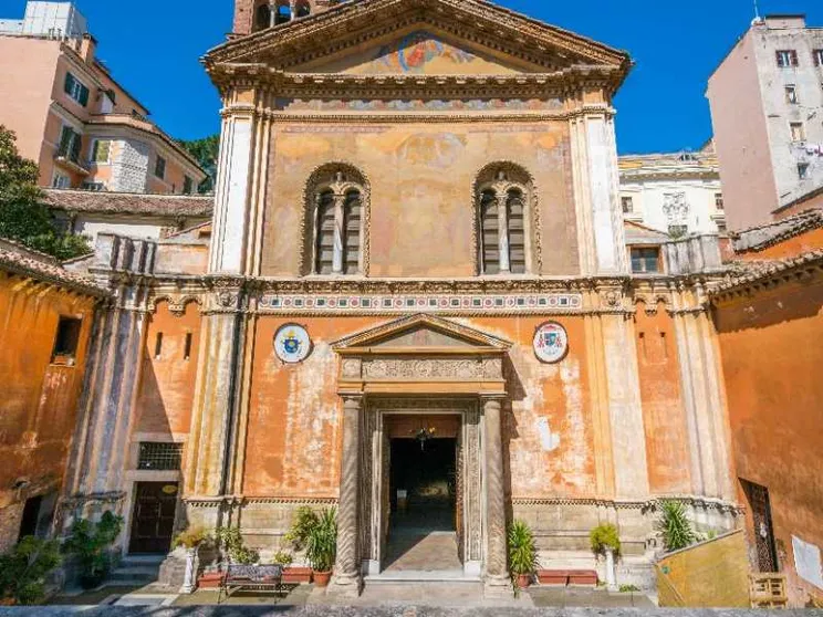 Domus, senatori, primi battesimi: sull'Esquilino c'è la voce di Pietro